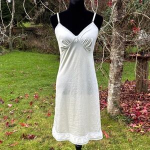 Sears Classic Cream Slip